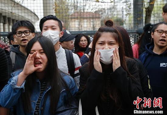 巴黎华人被枪杀案引发警民冲突 35人被捕